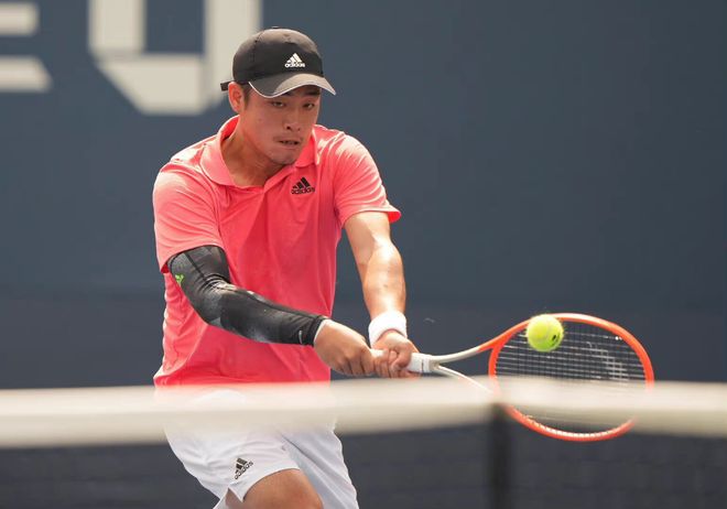 了坚实的基 了坚实的基