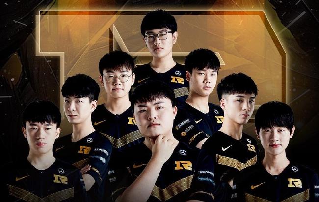 而是其多年 而是其多年