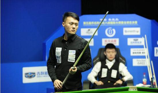 随着炎热的 随着炎热的